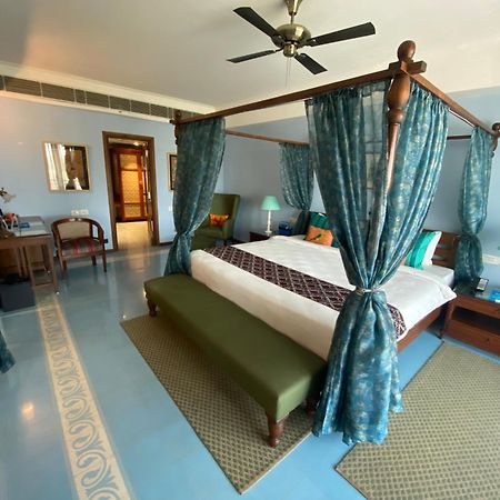 Namaste Dwaar - The Gateway To Rural India Hotell Khatauli Exteriör bild
