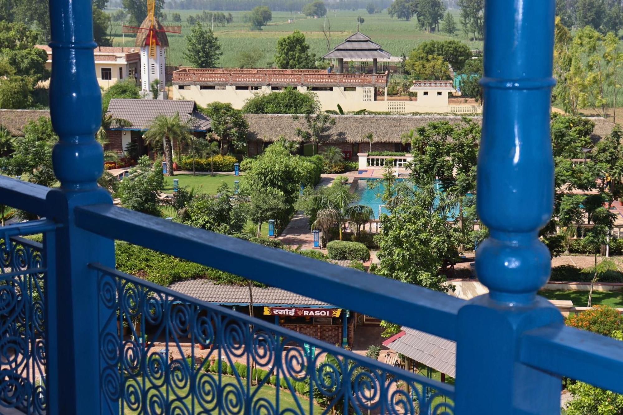 Namaste Dwaar - The Gateway To Rural India Hotell Khatauli Exteriör bild